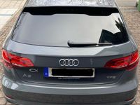Gebraucht Audi A3 Sport 116 PS (85 kW) 2017 Grau Limousine