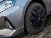 Gebraucht Hyundai i20 Select 101 PS (74 kW) 2021 Braun Kleinwagen