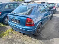 Używany Opel Astra 100 KM (73 kW) 2003 Niebieski Hatchback