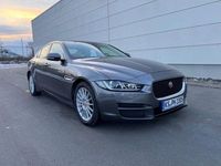 Gebraucht Jaguar XE Prestige 163 PS (119 kW) 2015 Grau Limousine