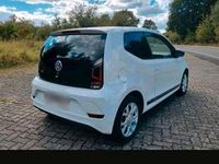 Gebraucht VW up! CLUB 75 PS (55 kW) 2017 Weiß Kleinwagen