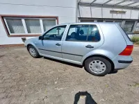 Gebraucht VW Golf IV 75 PS (55 kW) 2000 Silber Kleinwagen