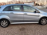 Gebraucht Mercedes B170 116 PS (85 kW) 2006 Blau Van / Kleinbus