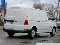 Gebraucht VW T6.1 110 PS (80 kW) 2023 Weiß Van