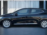 Używany Renault Clio V Intens 91 KM (66 kW) 2022 Czarny Sedan/Limuzyna