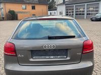 Gebraucht Audi A3 105 PS (77 kW) 2011 Beige Limousine