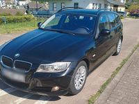 Second-hand BMW 320 177 CP (130 kW) 2009 Negru Break
