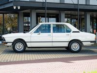 Gebraucht BMW 520 116 PS (85 kW) 1978 Weiß Limousine