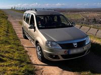 Gebraucht Dacia Logan 105 PS (77 kW) 2009 Gold Limousine