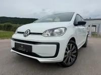 Używany VW up! Style 65 KM (47 kW) 2023 Biały Hatchback