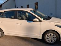 Gebraucht Hyundai i20 Active 84 PS (61 kW) 2019 Weiß Kleinwagen