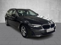 Gebraucht BMW 520 184 PS (135 kW) 2022 Grau Limousine