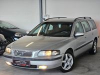 gebraucht Volvo V70 Kombi Automatik 2.4 D"TÜV/ServiceNEU"