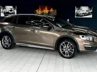 Gebraucht Volvo V60 CC Pro 150 PS (110 kW) 2018 Braun Kombi