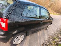 Gebraucht VW Polo 64 PS (47 kW) 2002 Schwarz Kleinwagen