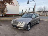 Gebraucht Mercedes E220 150 PS (110 kW) 2004 Grau Kombi