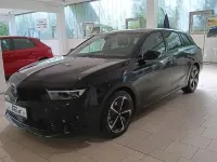Gebraucht Opel Astra 131 PS (96 kW) 2024 Schwarz Kleinwagen