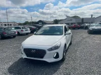 Gebraucht Hyundai i30 Trend 120 PS (88 kW) 2017 Weiß Kombi
