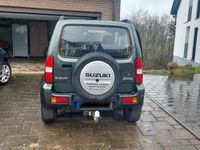 Gebraucht Suzuki Jimny 85 PS (62 kW) 2017 Grün SUV