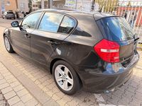 Gebraucht BMW 116 Advantage 116 PS (85 kW) 2011 Schwarz Kleinwagen