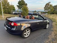 Gebraucht VW Eos 140 PS (102 kW) 2007 Blau Cabrio