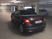 Gebraucht Peugeot 207 CC 120 PS (88 kW) 2008 Schwarz Cabrio