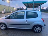 gebraucht Renault Twingo Authentique 1.2/ Tüv,Kupplung,Wartung neu