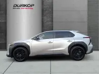 Gebraucht Toyota bZ4X 150 kW (204 PS) 2023 Precious silver SUV