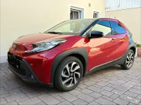 Gebraucht Toyota Aygo X Team 72 PS (52 kW) 2024 Rot SUV