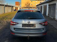 Gebraucht Skoda Superb Style 150 PS (110 kW) 2017 Grau Kombi