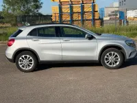 Gebraucht Mercedes GLA200 136 PS (100 kW) 2015 Grau SUV