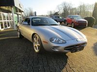Gebraucht Jaguar XK8 284 PS (208 kW) 2000 Silber Coupé