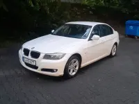 Gebraucht BMW 318 Exclusive 143 PS (105 kW) 2011 Weiß Limousine