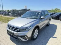 Gebraucht VW Tiguan Life 150 PS (110 kW) 2025 Silber SUV