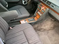 Gebraucht Mercedes E300 1992 Schwarz Kombi