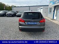 Usata Ford Focus Titanium 125 CV (91 kW) 2016 Grigio Berlina