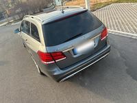 Gebraucht Mercedes E350 258 PS (189 kW) 2016 Grau Kombi