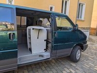 Second-hand VW Multivan 116 CP (85 kW) 1997 Verde Monovolum
