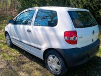 Gebraucht VW Fox 54 PS (39 kW) 2010 Weiß Kleinwagen