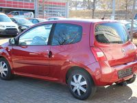 Gebraucht Renault Twingo Rip Curl 75 PS (55 kW) 2011 Rot Kleinwagen