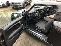 Gebraucht Mini Cooper Sport 136 PS (100 kW) 2015 Schwarz Kleinwagen