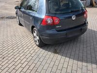 Gebraucht VW Golf IV 102 PS (75 kW) 2005 Blau Limousine
