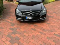 Gebraucht Mercedes 250 277 PS (203 kW) 2011 Schwarz Limousine