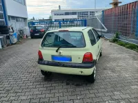 Gebraucht Renault Twingo 58 PS (42 kW) 2006 Gelb Kleinwagen