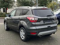 Gebraucht Ford Kuga Cool & Connect 150 PS (110 kW) 2019 Grau SUV
