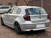Gebraucht BMW 118 143 PS (105 kW) 2009 Silber Kleinwagen