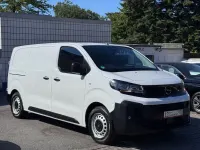 Gebraucht Opel Vivaro-e Combi Basis 144 PS (105 kW) 2025 Weiß Van / Kleinbus