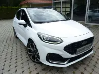 Gebraucht Ford Fiesta ST-Line 155 PS (114 kW) 2022 Frostweiß Kleinwagen