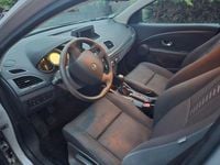 Gebraucht Renault Mégane 110 PS (80 kW) 2011 Silber Limousine