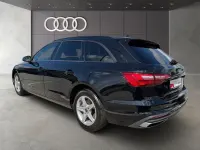 Gebraucht Audi A4 163 PS (119 kW) 2023 Brillantschwarz Kombi